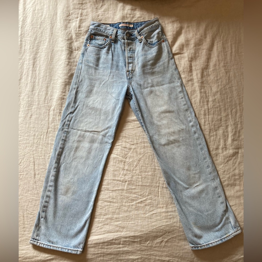 Levi’s ribcage ankle straight